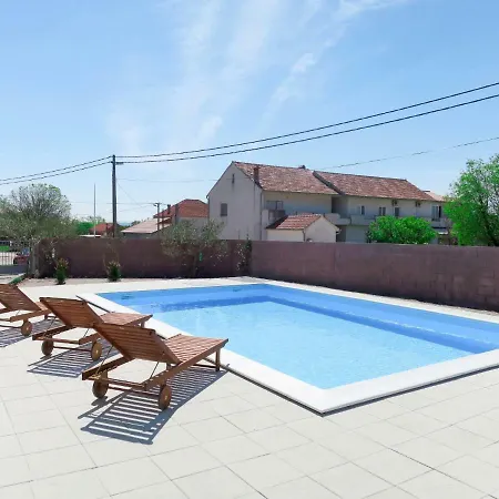 Chrystal 500s Ferienhaus