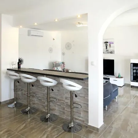 Chrystal 500s Ferienhaus *