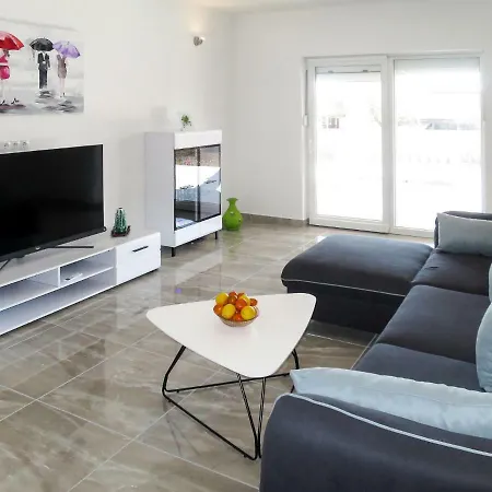Ferienhaus Chrystal 500s Benkovac